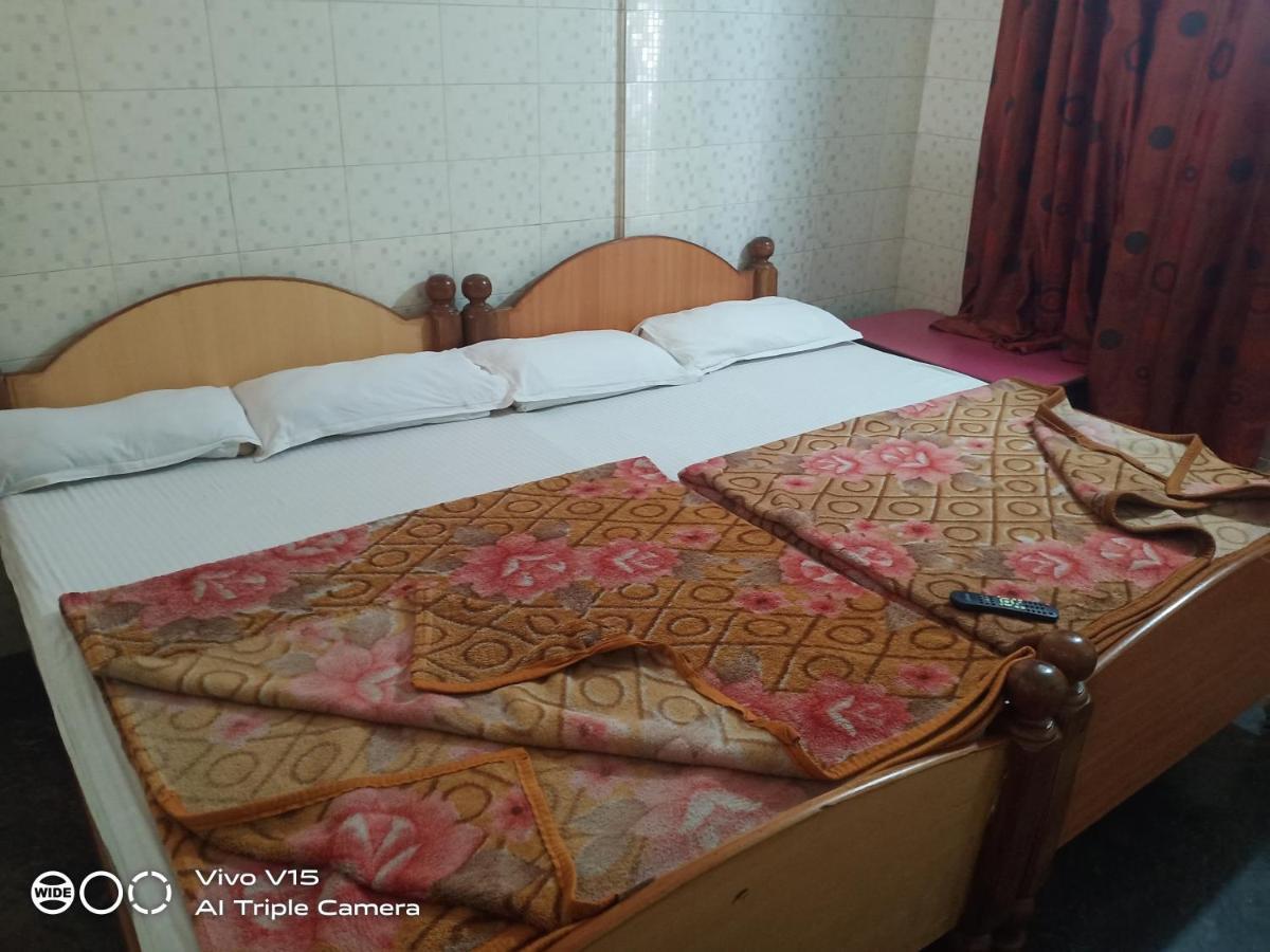 Sharada Kk Residency Villa Májszúr Szoba fotó